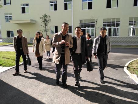 参观维思达.jpg